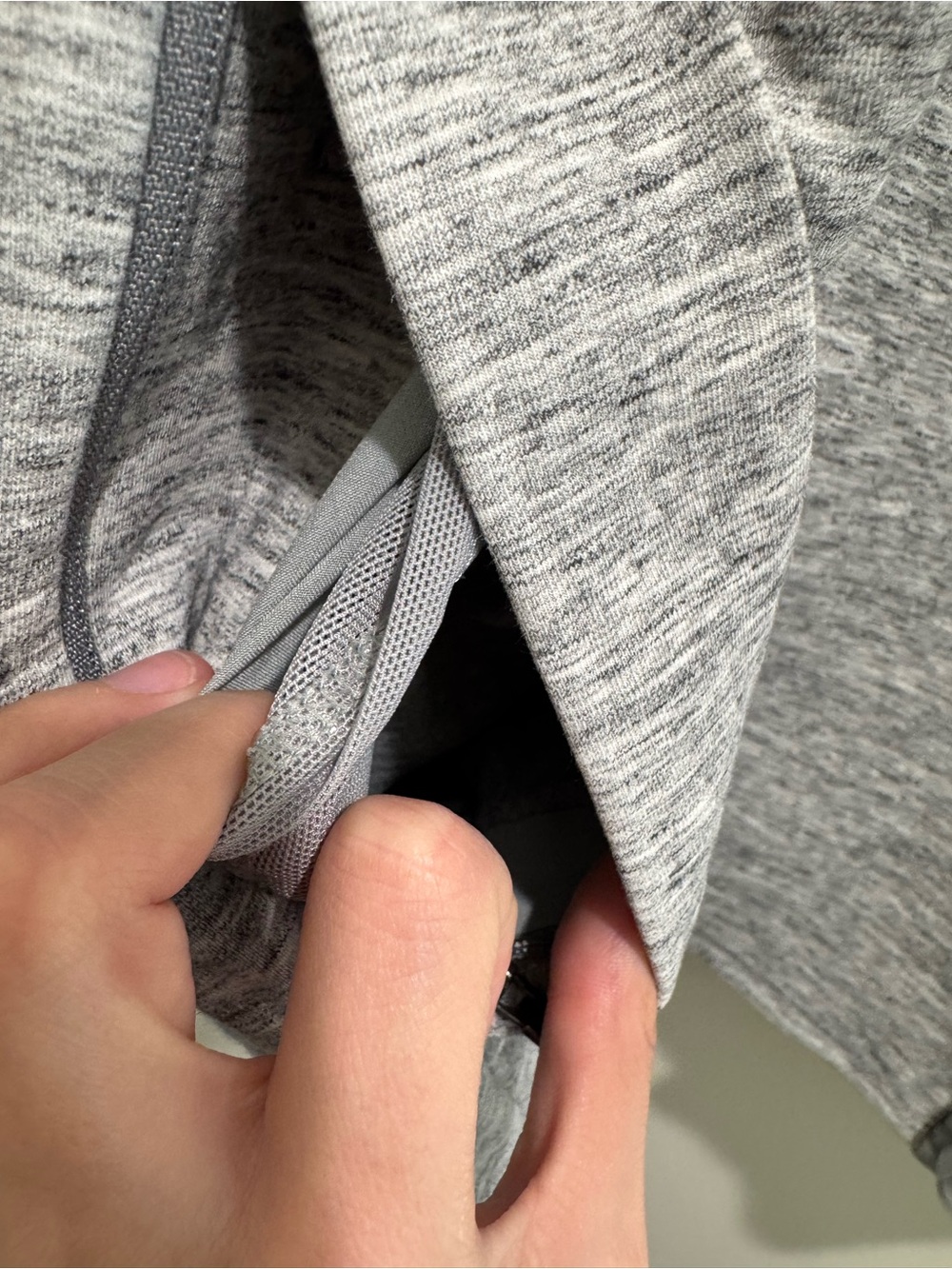 Lululemon Heathered Gray Running Pullover Long Sleeve Small - Picture 5 of 12